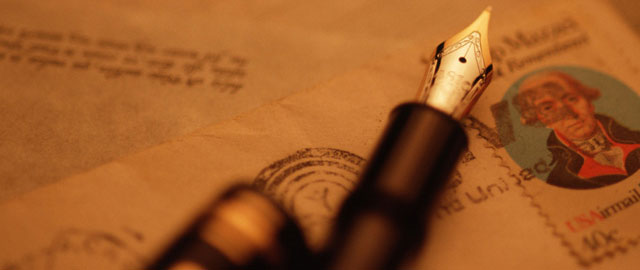 画像2:万年筆と手紙